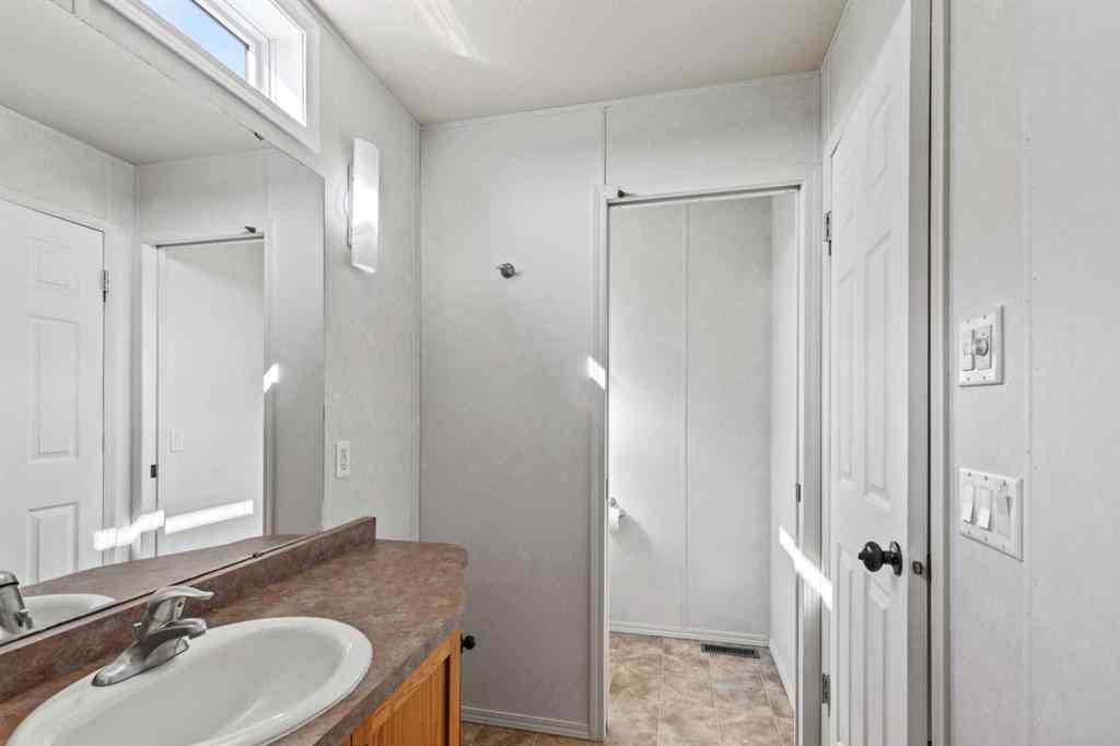 MLS® A2251137 - Unit #122 10615 88 Street  in MH - Trumpeter Village Grande Prairie, Mobile