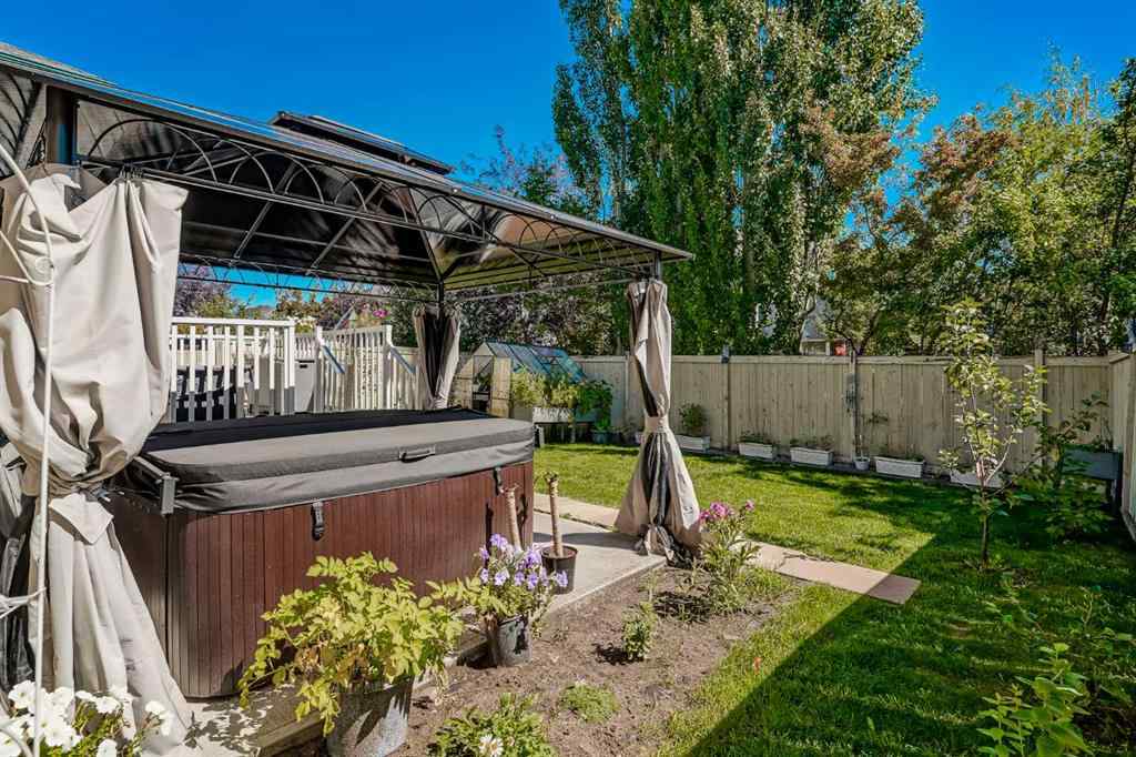MLS® A2251140 - 186 Everstone Drive SW in Evergreen Calgary, Residential
