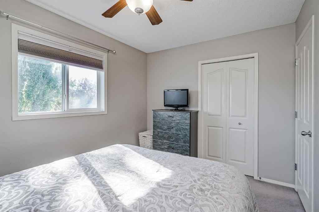MLS® A2251140 - 186 Everstone Drive SW in Evergreen Calgary, Residential