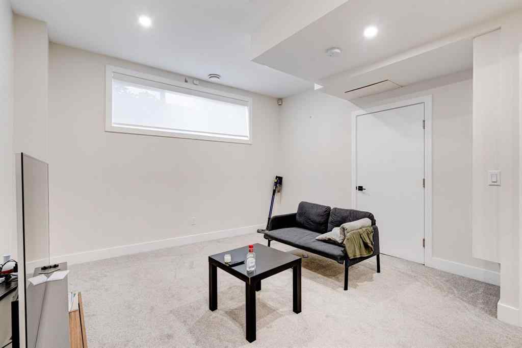 MLS® A2251143 - 2018 40 Street SE in Forest Lawn Calgary, Residential