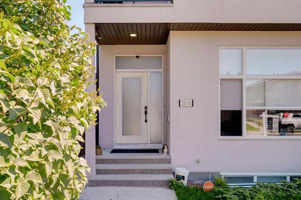 MLS® A2251143 - 2018 40 Street SE in Forest Lawn Calgary, Residential