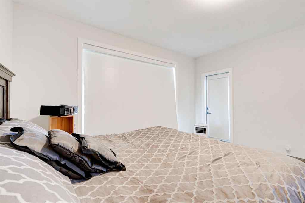 MLS® A2251143 - 2018 40 Street SE in Forest Lawn Calgary, Residential
