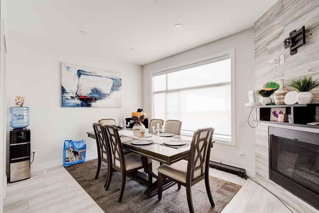 MLS® A2251143 - 2018 40 Street SE in Forest Lawn Calgary, Residential