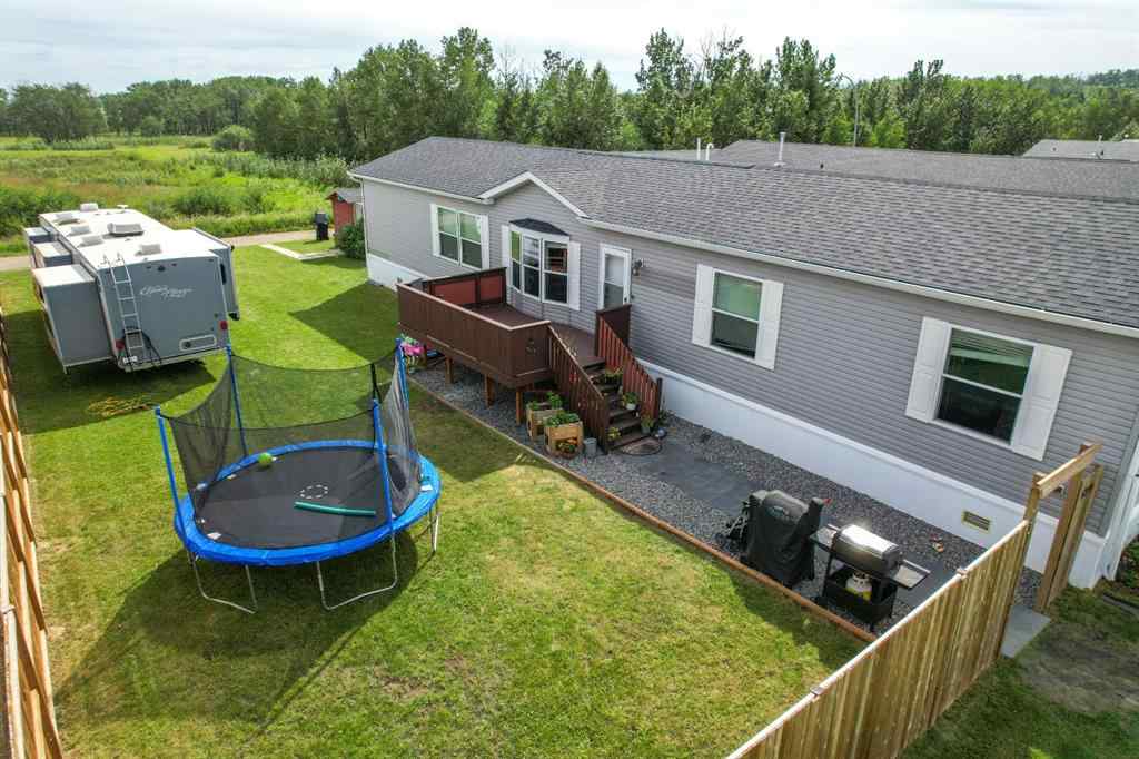 MLS® A2251146 - 5219 44th Street  in NONE Clive, Residential