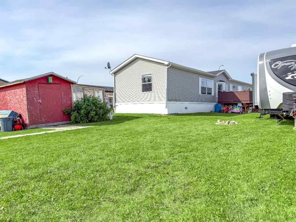 MLS® A2251146 - 5219 44th Street  in NONE Clive, Residential