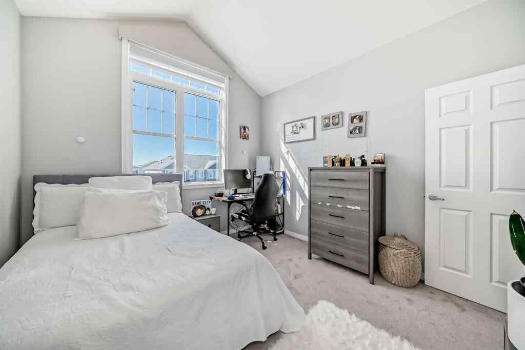 MLS® A2251149 - 636 Osborne Drive SW in South Windsong Airdrie, Residential