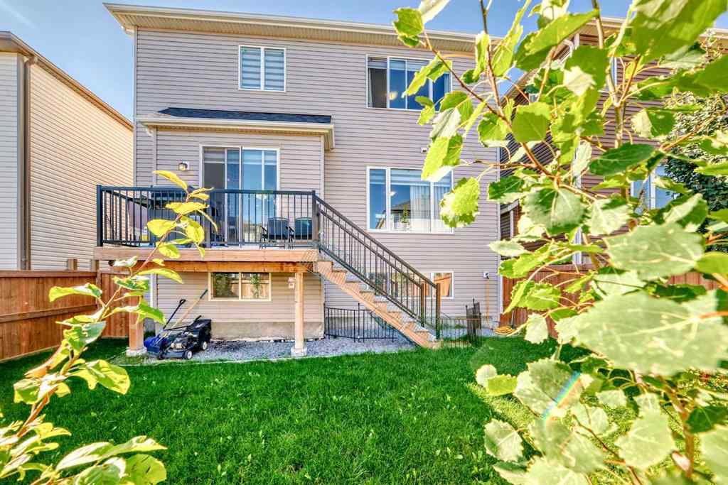 MLS® A2251149 - 636 Osborne Drive SW in South Windsong Airdrie, Residential