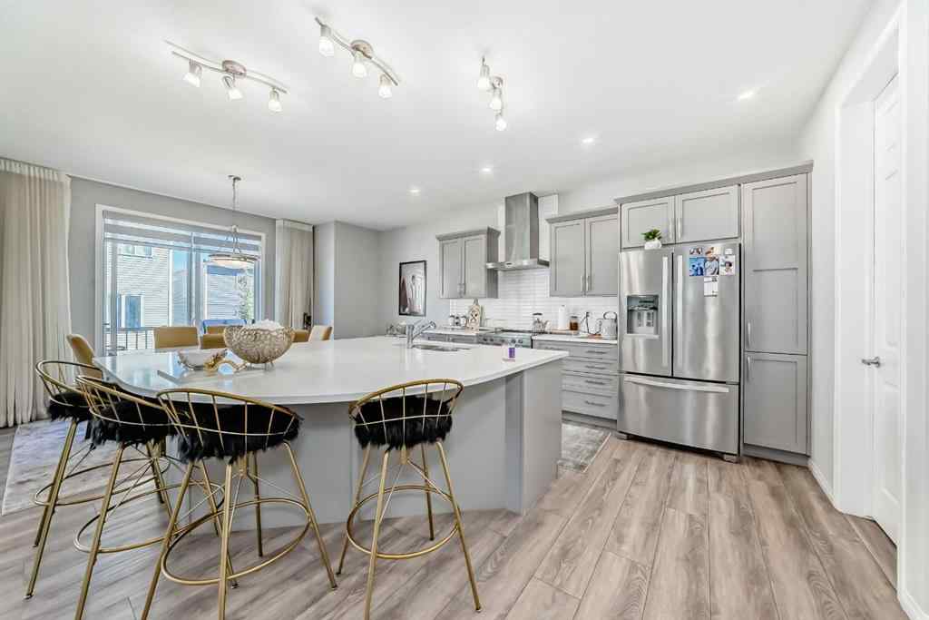 MLS® A2251149 - 636 Osborne Drive SW in South Windsong Airdrie, Residential