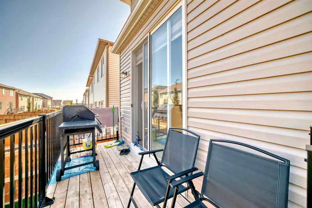 MLS® A2251149 - 636 Osborne Drive SW in South Windsong Airdrie, Residential