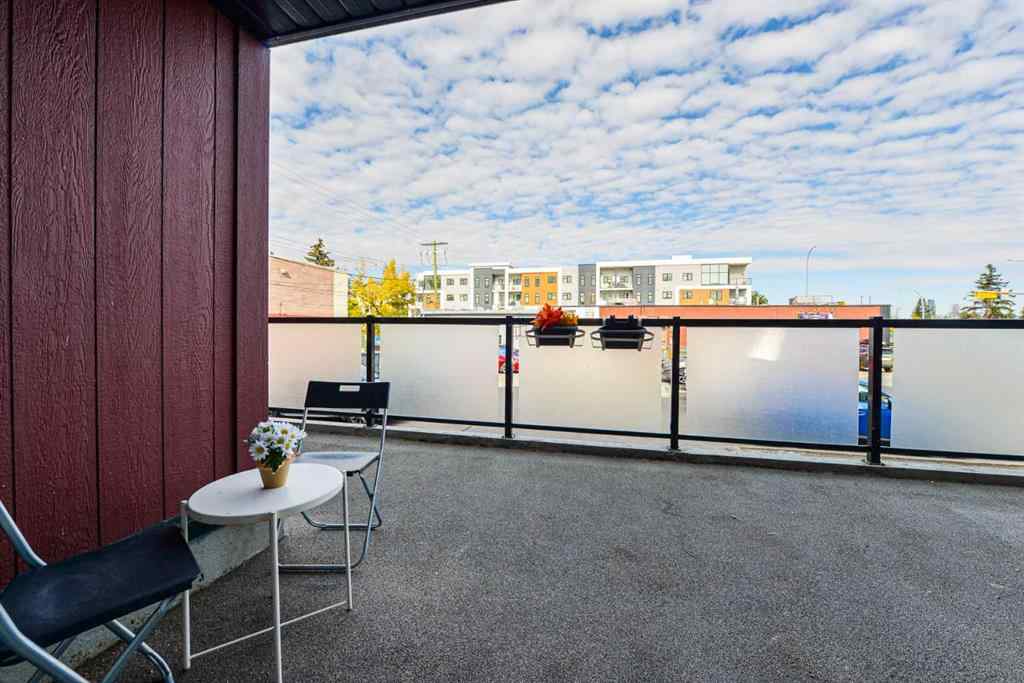 MLS® A2251150 - Unit #203 1915 26 Street SW in Killarney/Glengarry Calgary, Residential