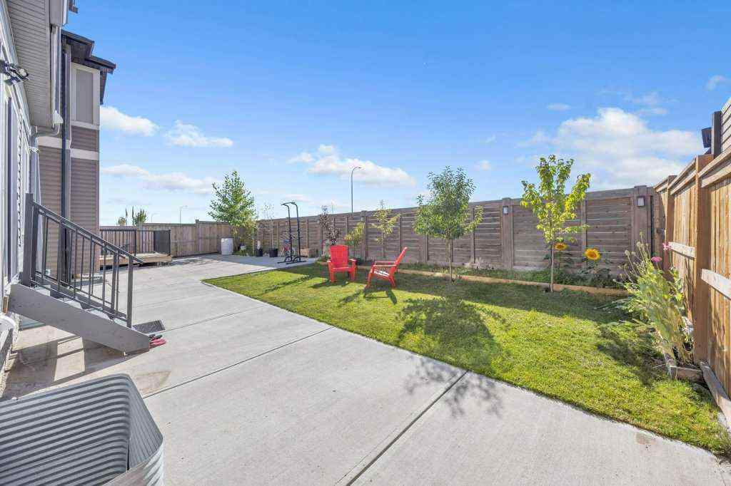 MLS® A2251151 - 115 Savanna Way  in Saddle Ridge Calgary, Residential