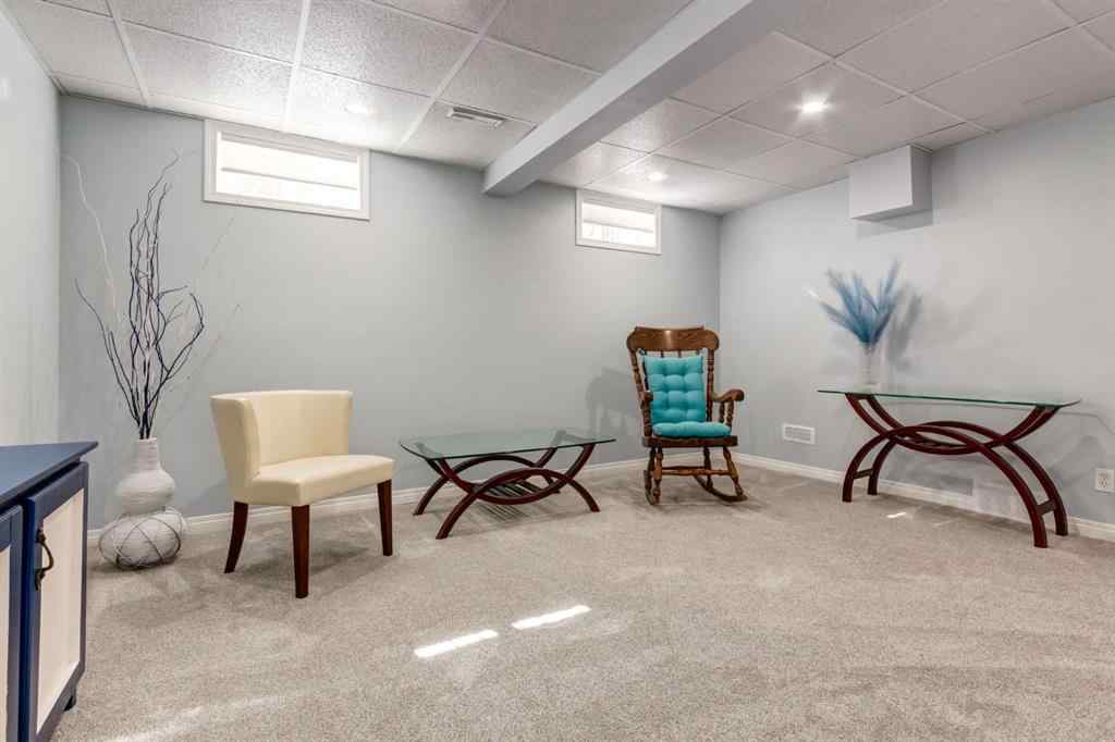 MLS® A2251153 - 4107 Doverview Drive SE in Dover Calgary, Residential