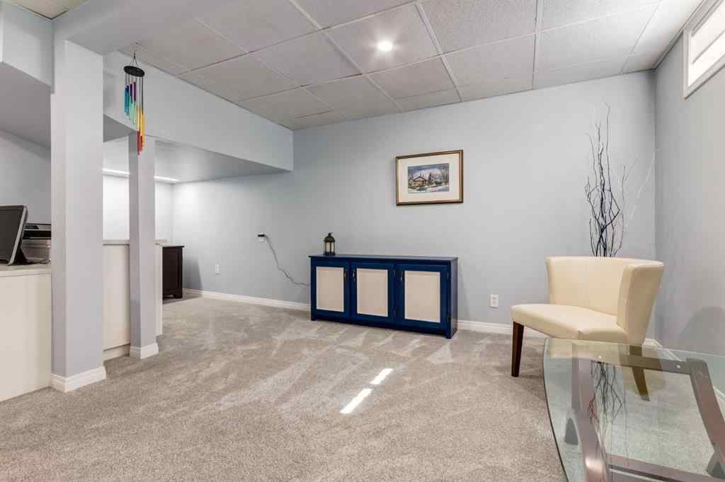 MLS® A2251153 - 4107 Doverview Drive SE in Dover Calgary, Residential