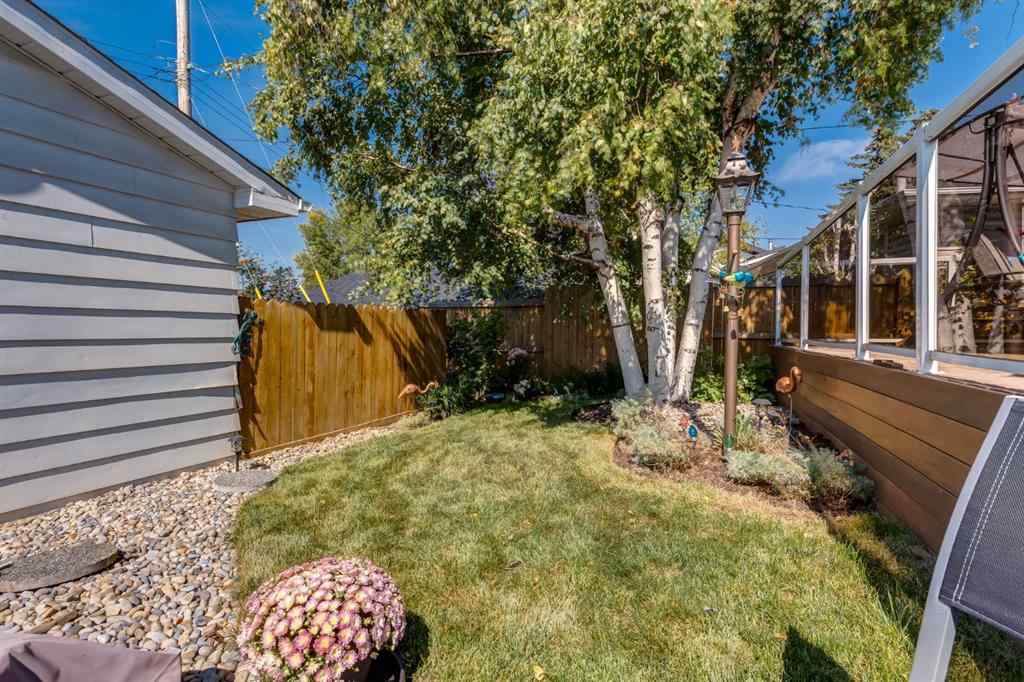 MLS® A2251153 - 4107 Doverview Drive SE in Dover Calgary, Residential
