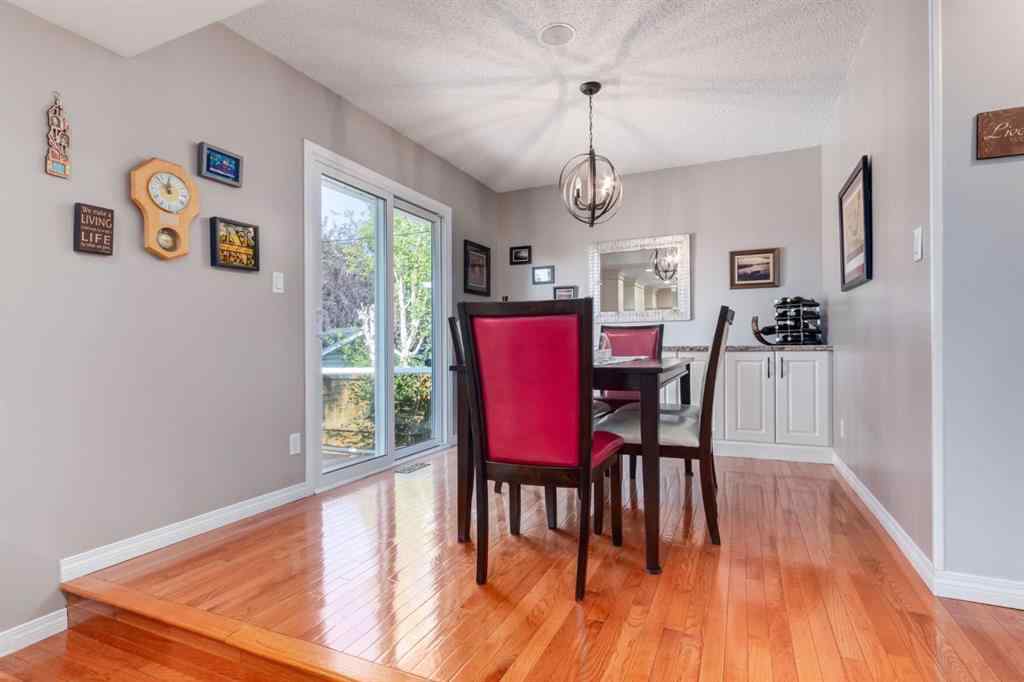 MLS® A2251153 - 4107 Doverview Drive SE in Dover Calgary, Residential