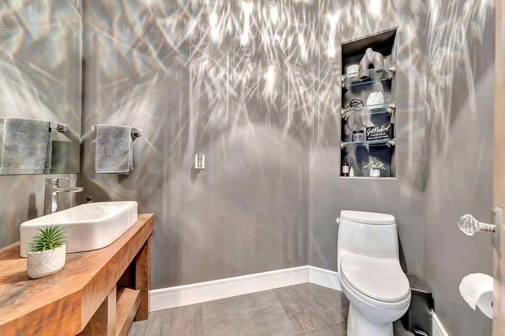 MLS® A2251154 - 6308 20A Street Close  in Lakeside Lloydminster, Residential