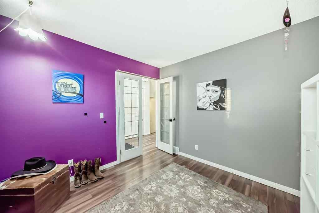 MLS® A2251155 - 7126 Laguna Way NE in Monterey Park Calgary, Residential