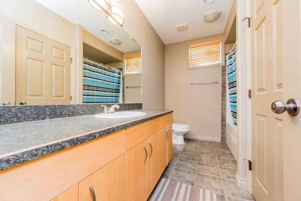 MLS® A2251157 - 10214 72 Avenue  in Mission Heights Grande Prairie, Residential