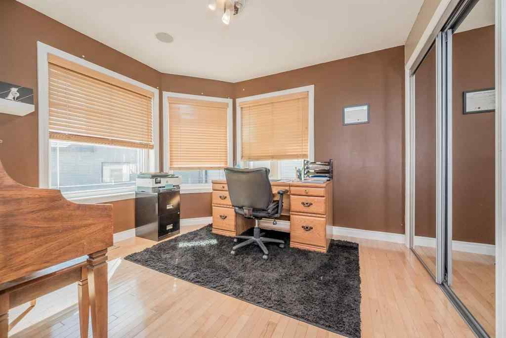 MLS® A2251157 - 10214 72 Avenue  in Mission Heights Grande Prairie, Residential