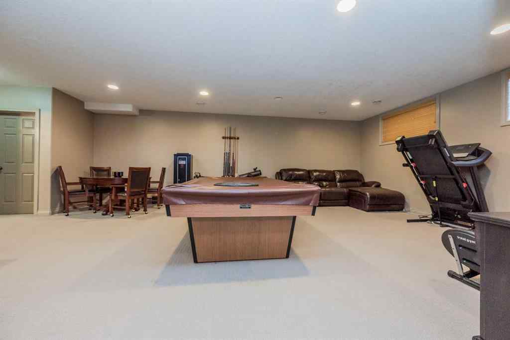 MLS® A2251157 - 10214 72 Avenue  in Mission Heights Grande Prairie, Residential