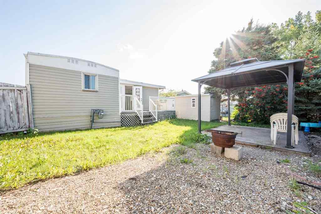 MLS® A2251158 - 9710 120 Avenue  in Crystal Ridge Grande Prairie, Residential