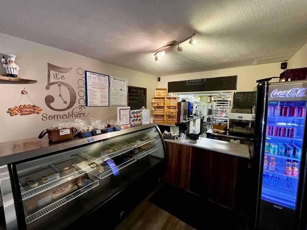MLS® A2251160 - 4926 50 Avenue  in Vermilion Vermilion, Commercial