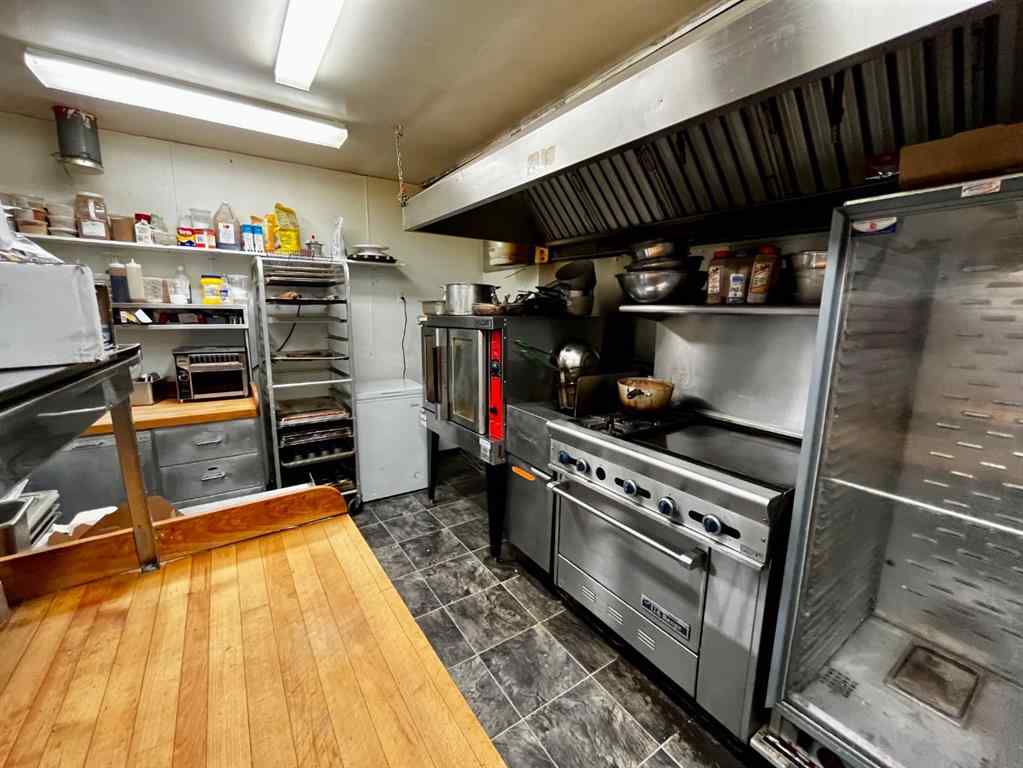 MLS® A2251160 - 4926 50 Avenue  in Vermilion Vermilion, Commercial