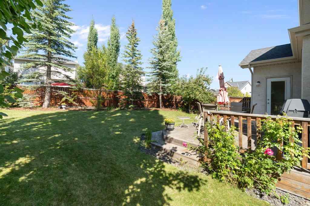 MLS® A2251162 - 35 Valley Stream Manor NW in Valley Ridge Calgary, Residential