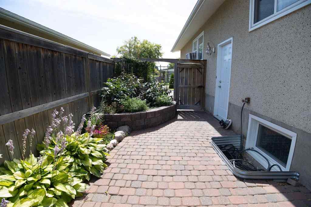 MLS® A2251164 - 46 Wells Street  in West Park Red Deer, Residential