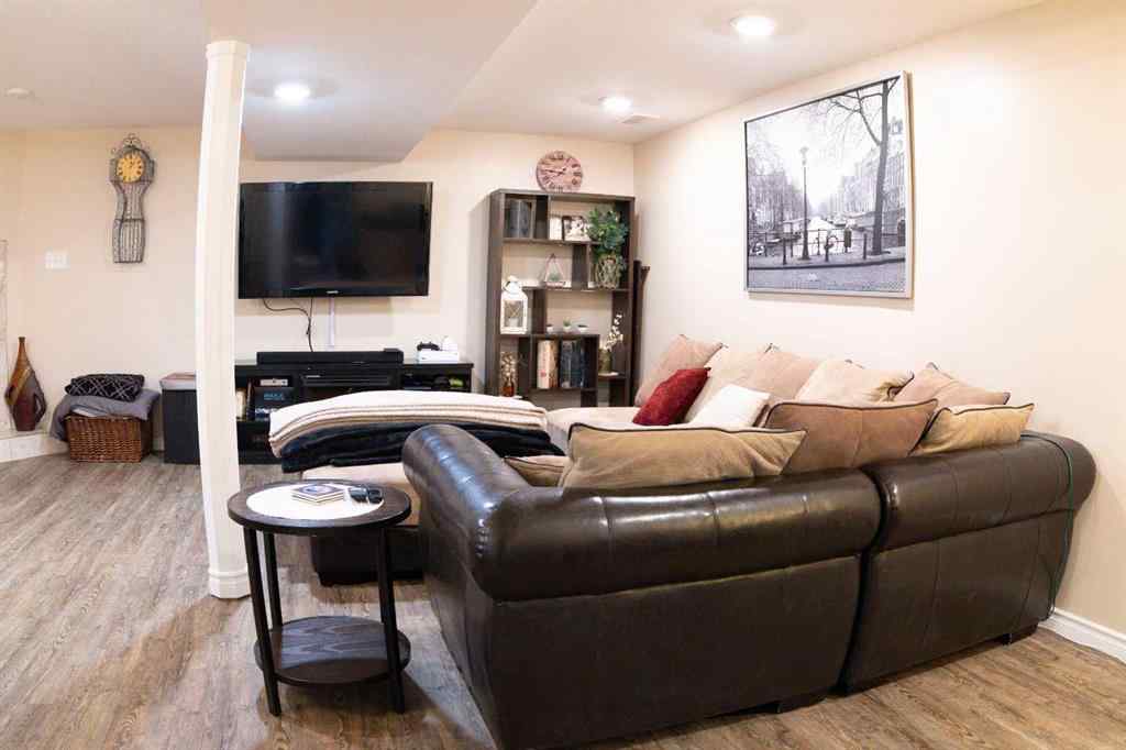 MLS® A2251164 - 46 Wells Street  in West Park Red Deer, Residential