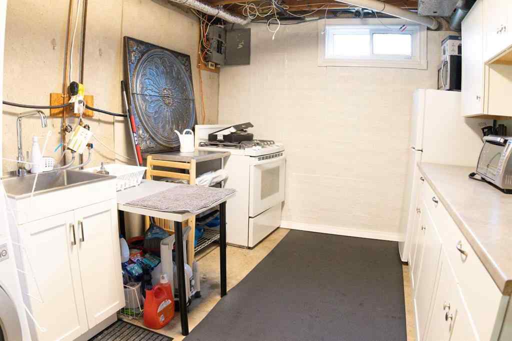 MLS® A2251164 - 46 Wells Street  in West Park Red Deer, Residential