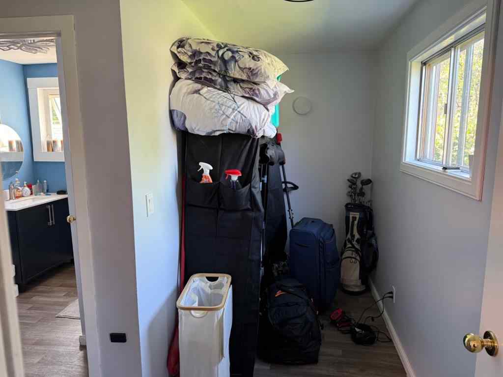 MLS® A2251165 - 6119 50 A Avenue  in Rosedale Stettler, Residential