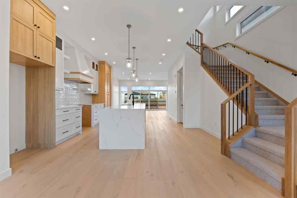 MLS® A2251166 - 2436 30 Avenue SW in Richmond Calgary, Residential