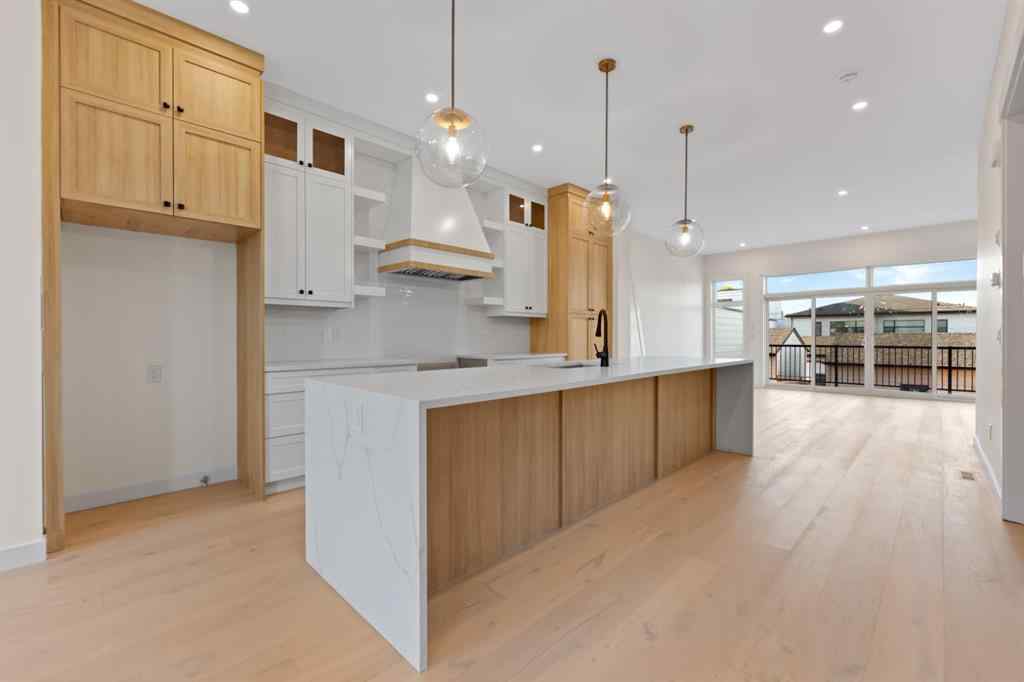 MLS® A2251166 - 2436 30 Avenue SW in Richmond Calgary, Residential