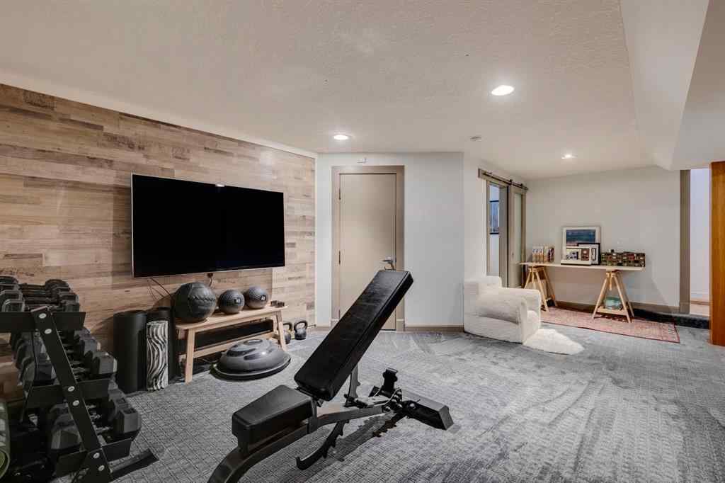 MLS® A2251170 - 1432 Chardie Place SW in Chinook Park Calgary, Residential