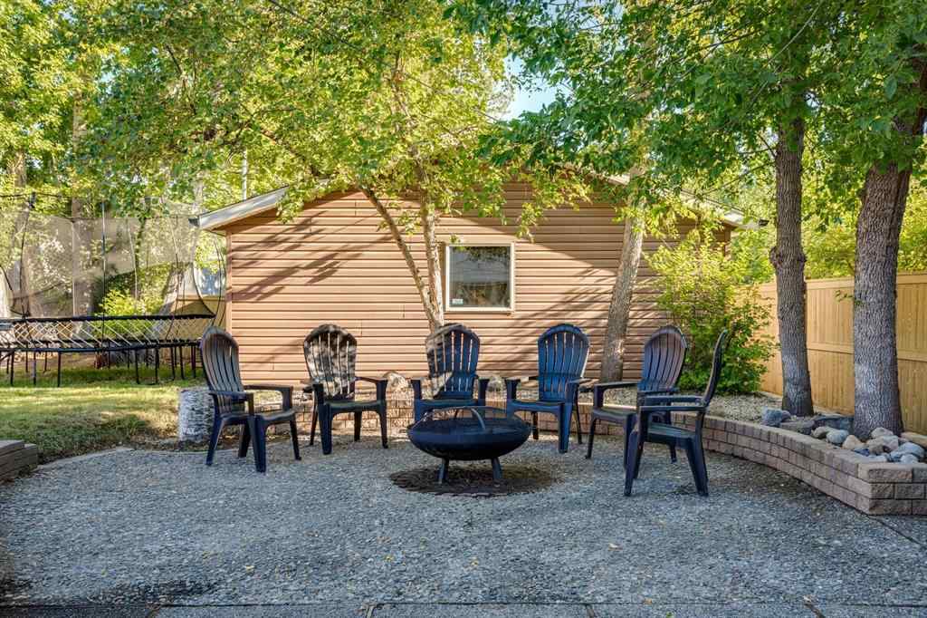 MLS® A2251170 - 1432 Chardie Place SW in Chinook Park Calgary, Residential