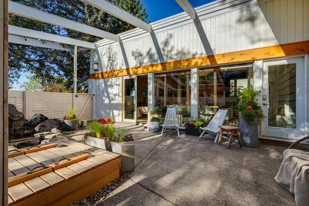 MLS® A2251170 - 1432 Chardie Place SW in Chinook Park Calgary, Residential