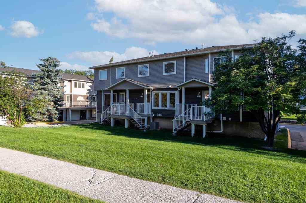 MLS® A2251171 - 362 Regal Park NE in Renfrew Calgary, Residential