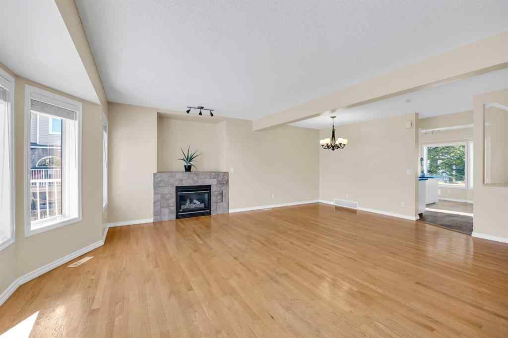 MLS® A2251171 - 362 Regal Park NE in Renfrew Calgary, Residential
