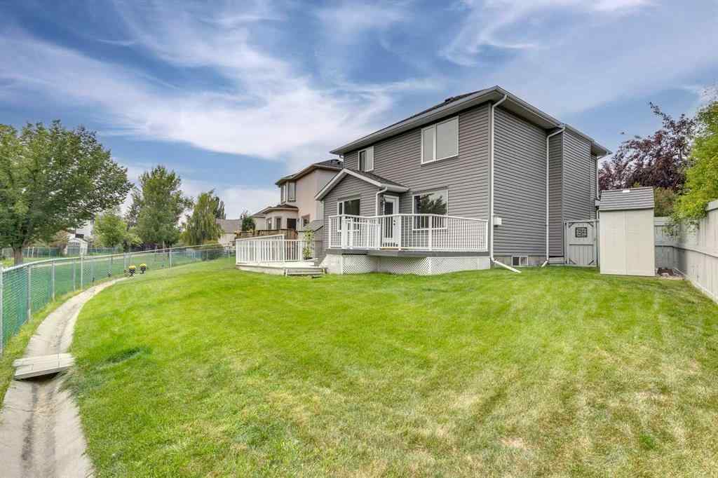 MLS® A2251177 - 54 Somerset Way SW in Somerset Calgary, Residential