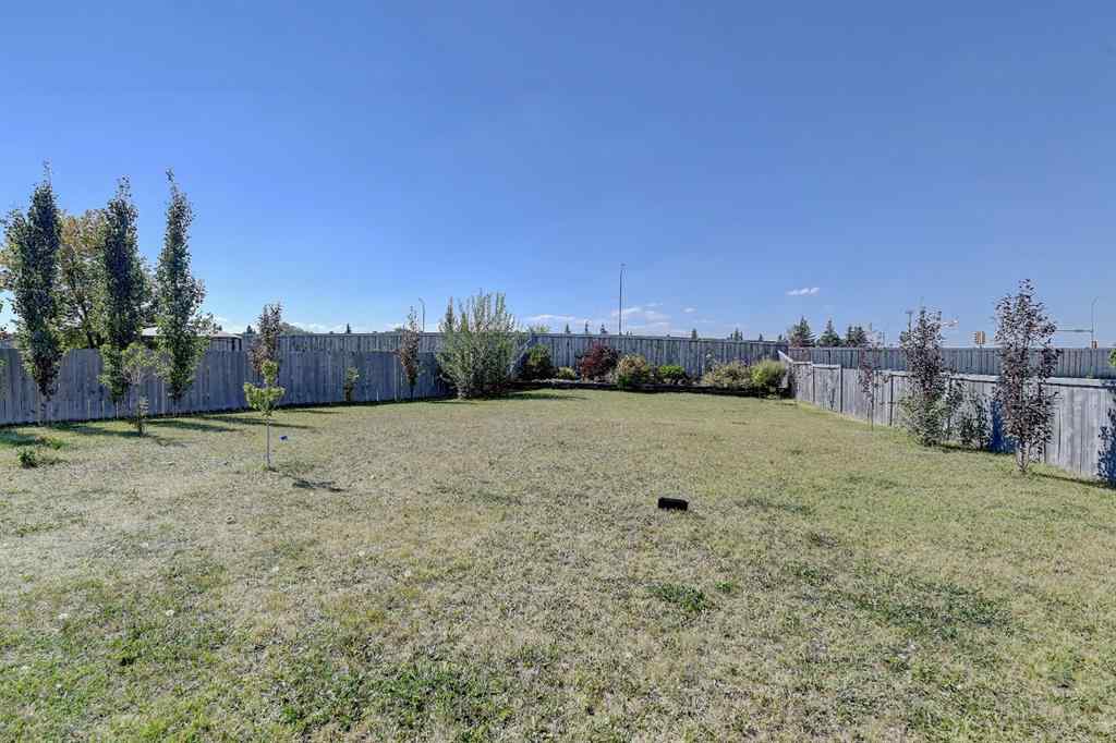 MLS® A2251179 - 10754 75 Avenue  in Mission Heights Grande Prairie, Residential