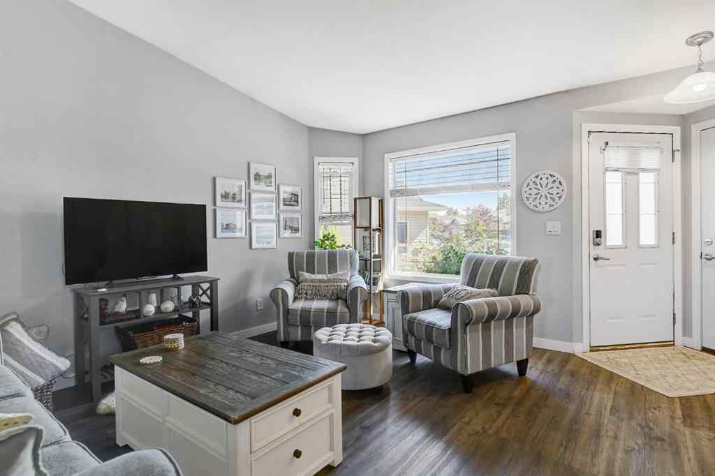MLS® A2251179 - 10754 75 Avenue  in Mission Heights Grande Prairie, Residential