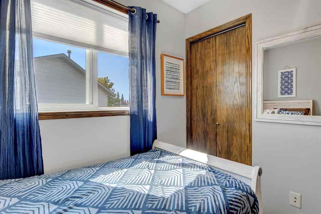 MLS® A2251179 - 10754 75 Avenue  in Mission Heights Grande Prairie, Residential