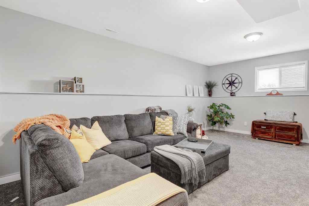 MLS® A2251179 - 10754 75 Avenue  in Mission Heights Grande Prairie, Residential