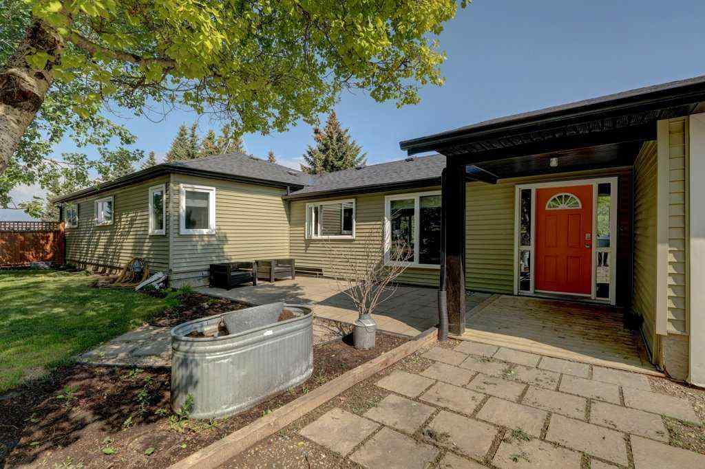 MLS® A2251187 - 23140 Township Road 272   in NONE Rural Rocky View County, Residential