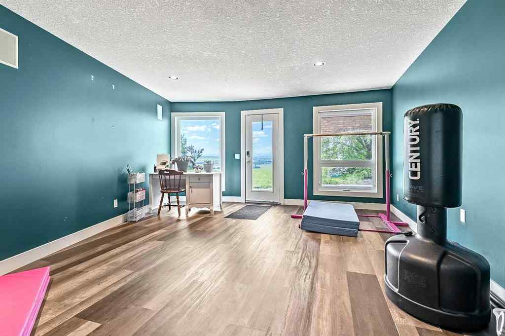 MLS® A2251193 - 418066 48 Street W in NONE Rural Foothills County, Agri-Business