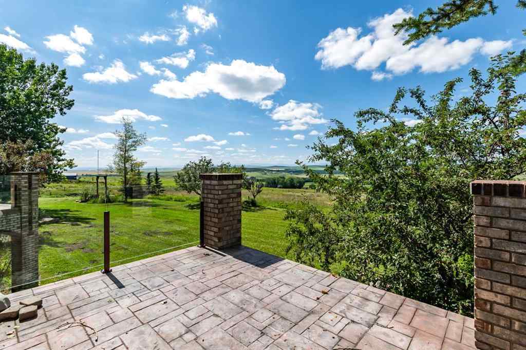 MLS® A2251193 - 418066 48 Street W in NONE Rural Foothills County, Agri-Business