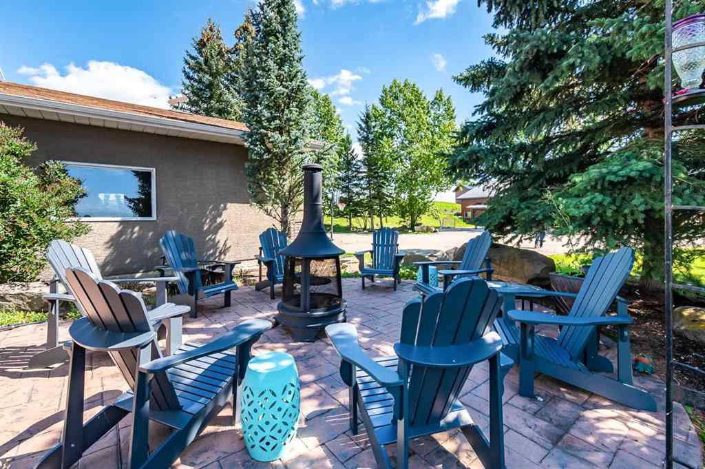 MLS® A2251193 - 418066 48 Street W in NONE Rural Foothills County, Agri-Business