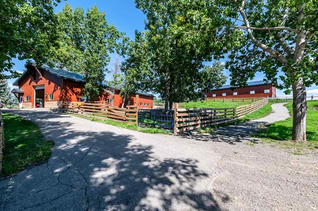 MLS® A2251193 - 418066 48 Street W in NONE Rural Foothills County, Agri-Business