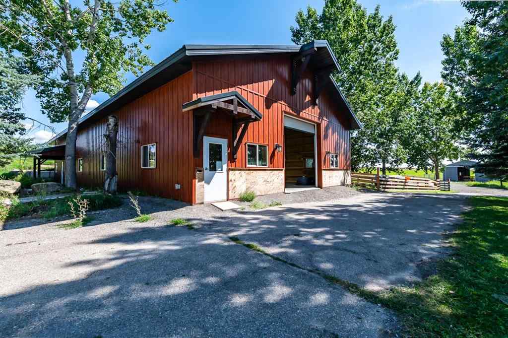 MLS® A2251193 - 418066 48 Street W in NONE Rural Foothills County, Agri-Business